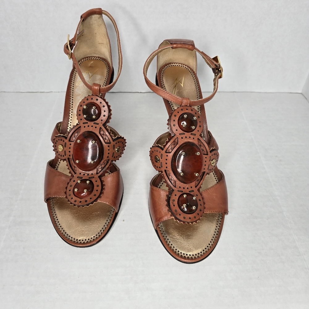 J. Vincent Heels